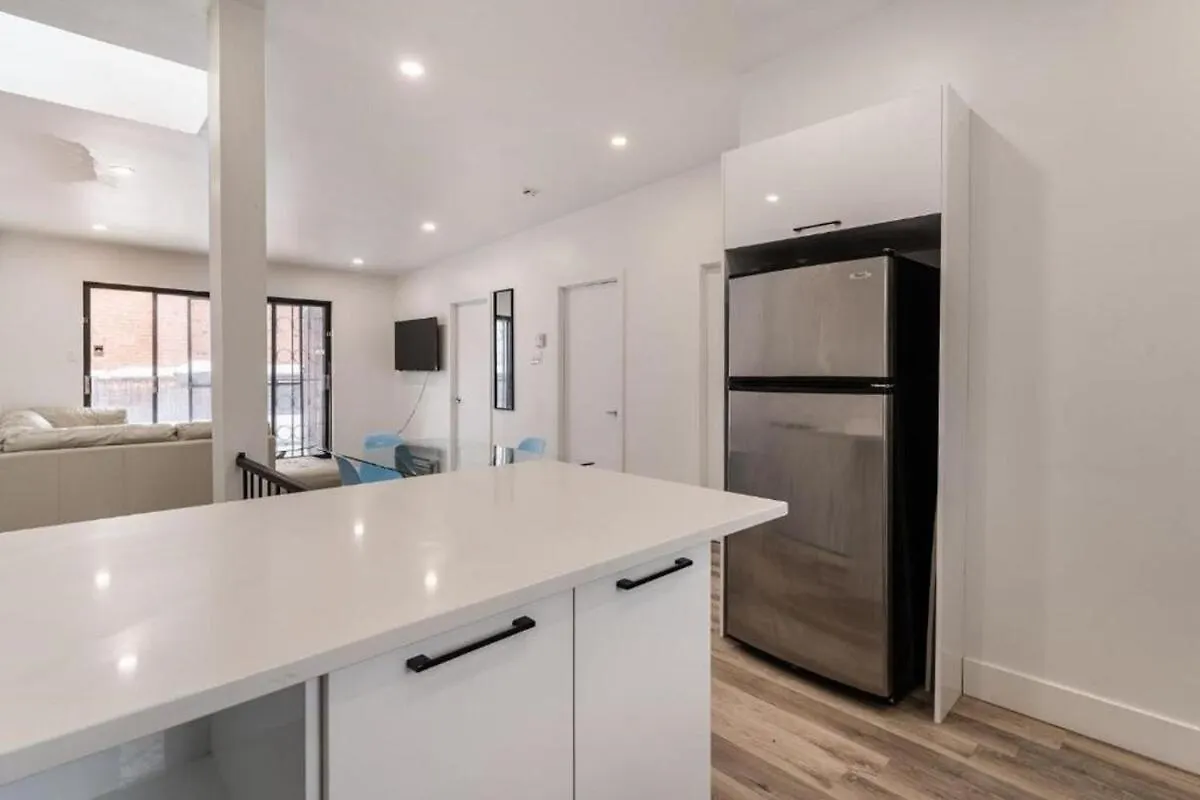 Apartamento Boulevard Rene - 1895 Montréal